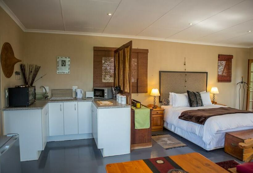 デラックススタジオ, Moonflower Cottages