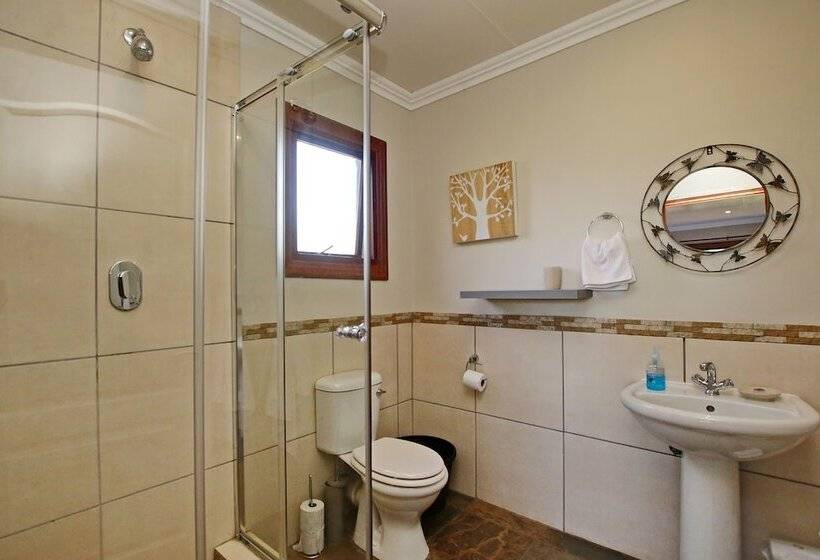 Студио Executive, Moonflower Cottages
