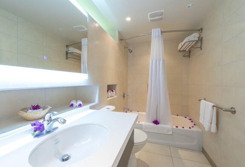 اتاق استاندارد با 2 تخت دوبل, Mount Irvine Bay Resort