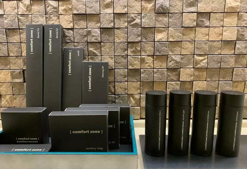 スーペリアスタジオ, Oakwood Premier Tokyo