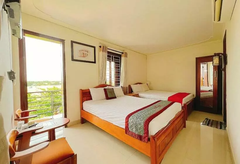 اتاق سوپریور سه تخته, Windy River Homestay