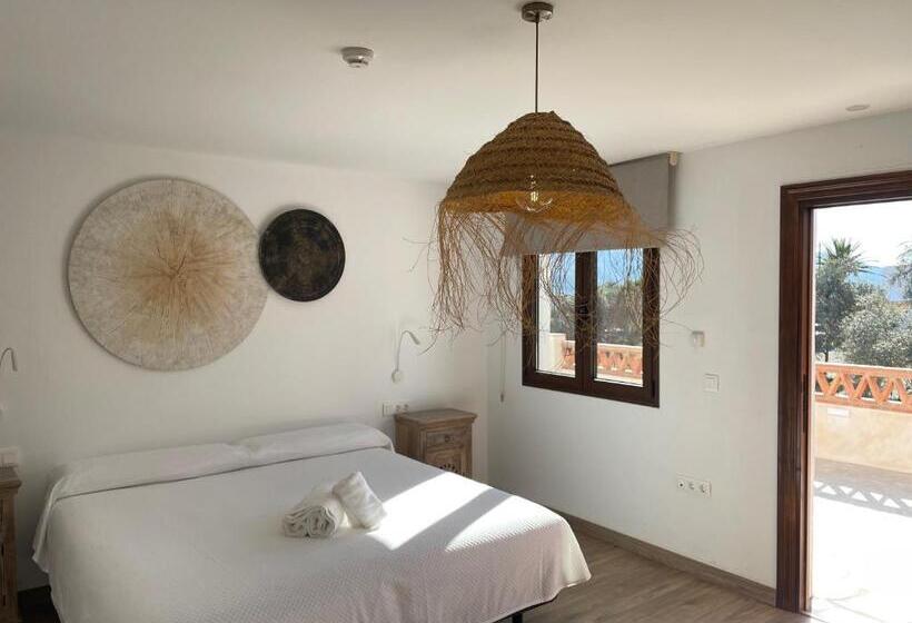 디럭스 룸, Cortijo Tayula Centro De Recuperación Y Descanso