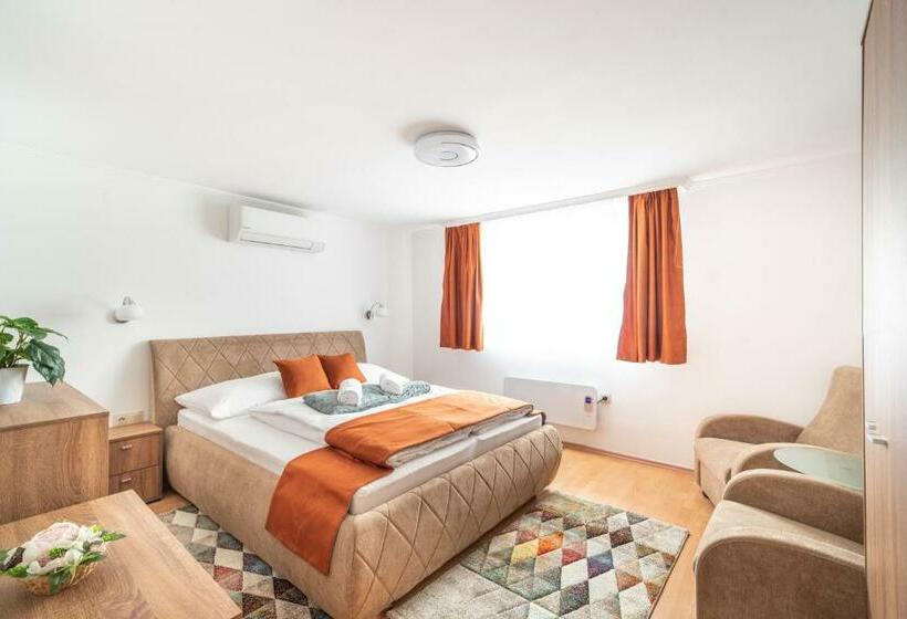 آپارتمان 1 خوابه همکف, Topáz Apartmanházak Keszthely