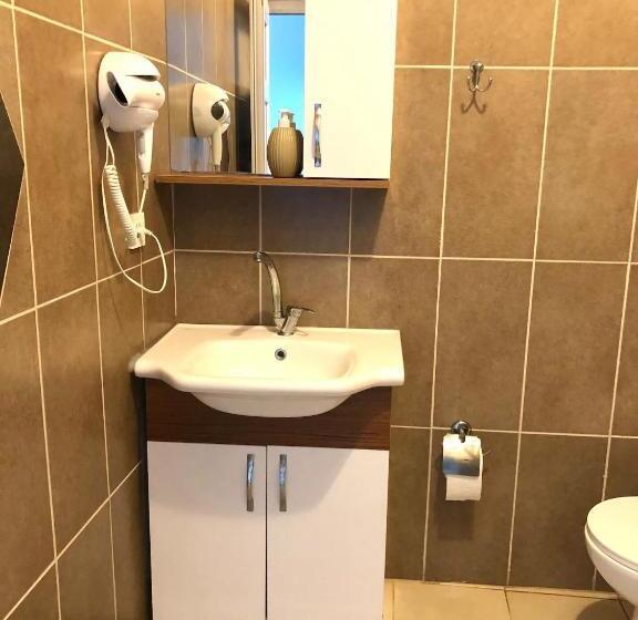 Трехместный Номер Deluxe Вид на Море, Yakabük Otel