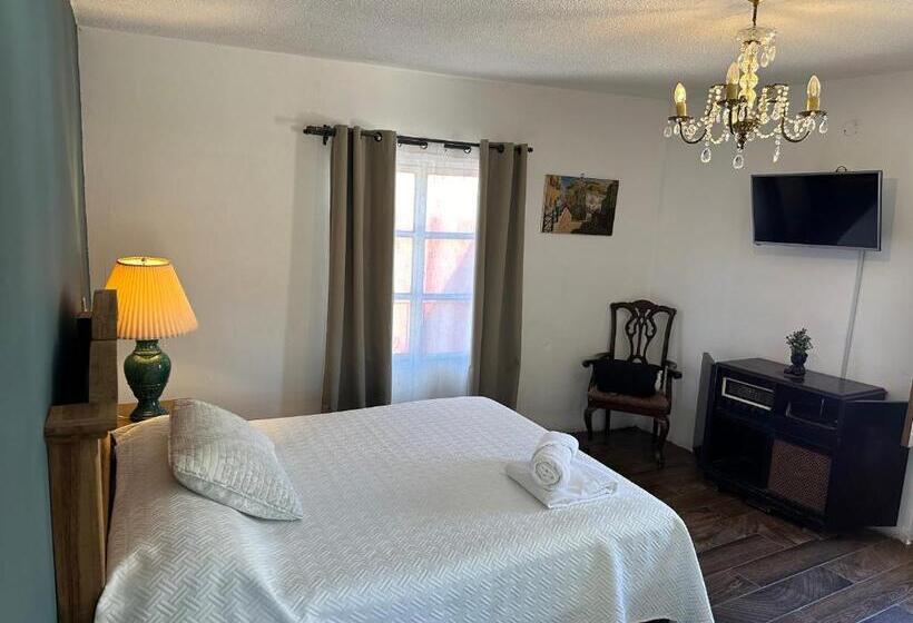 اتاق استاندارد با بالکن, Bs Apart