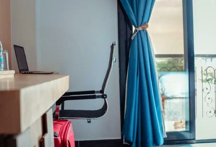 اتاق استاندارد یک نفره, Marcsons Hotels And Resorts