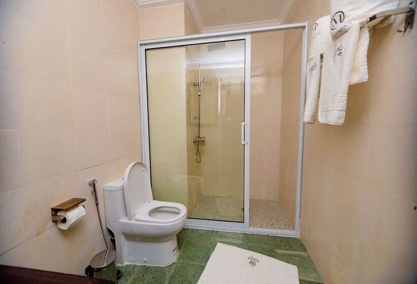 חדר סטנדרט יחיד, Marcsons Hotels And Resorts