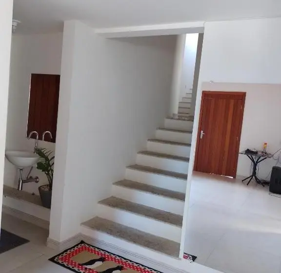 Talo 4 Makuuhuonetta, Casa De Praia Geriba