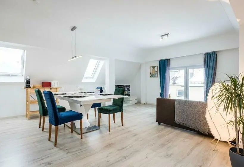 سوییت لوکس, Arbio I Cozy Apartments Augsburg Lechhausen