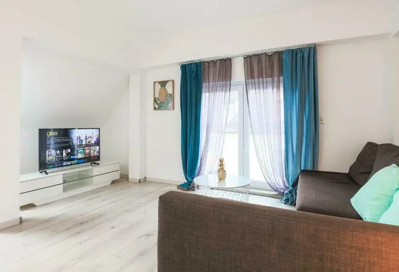 سوییت لوکس, Arbio I Cozy Apartments Augsburg Lechhausen