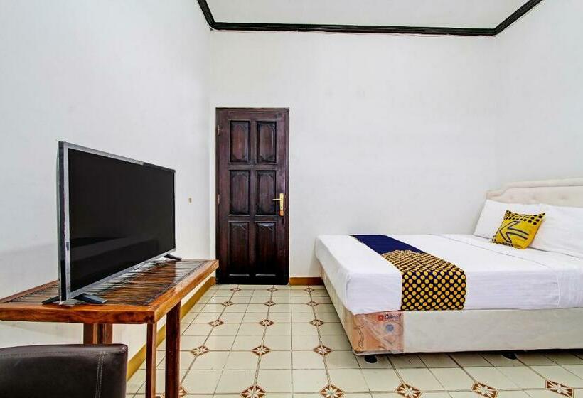 חדר אקונומי לשלושה, Spot On 92623 Mw 46 Guesthouse