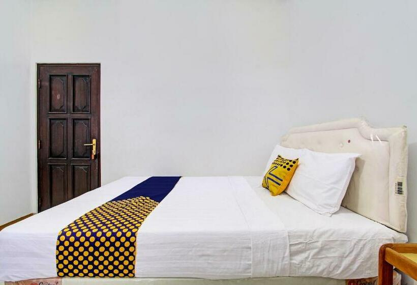 חדר אקונומי לשלושה, Spot On 92623 Mw 46 Guesthouse