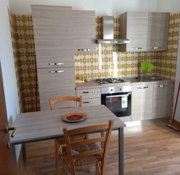 4인용 스탠다드 룸, Bellavista   Appartamenti & Affittacamere Sul Lago Di Scanno   Senza Colazione