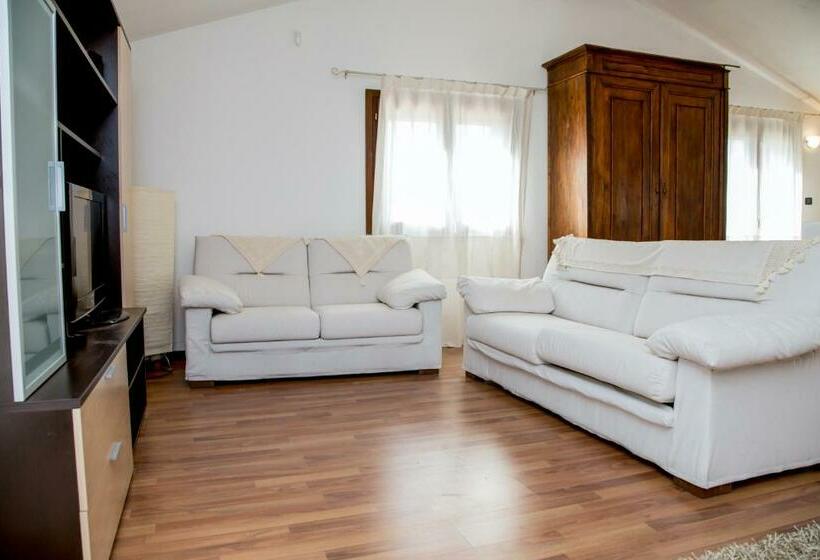 דירת פנטהאוז 1 חדרי שינה, Santa Caterina Alghero