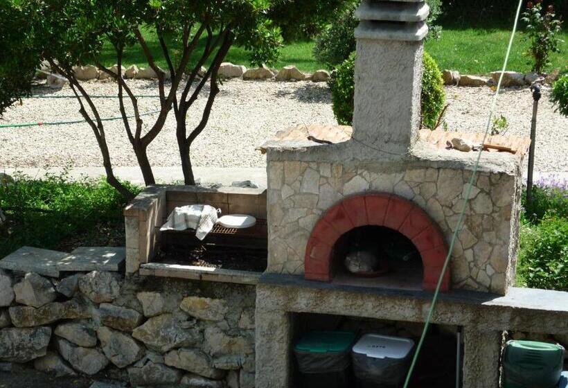 דירת חדר נוף לגינה, Santa Caterina Alghero