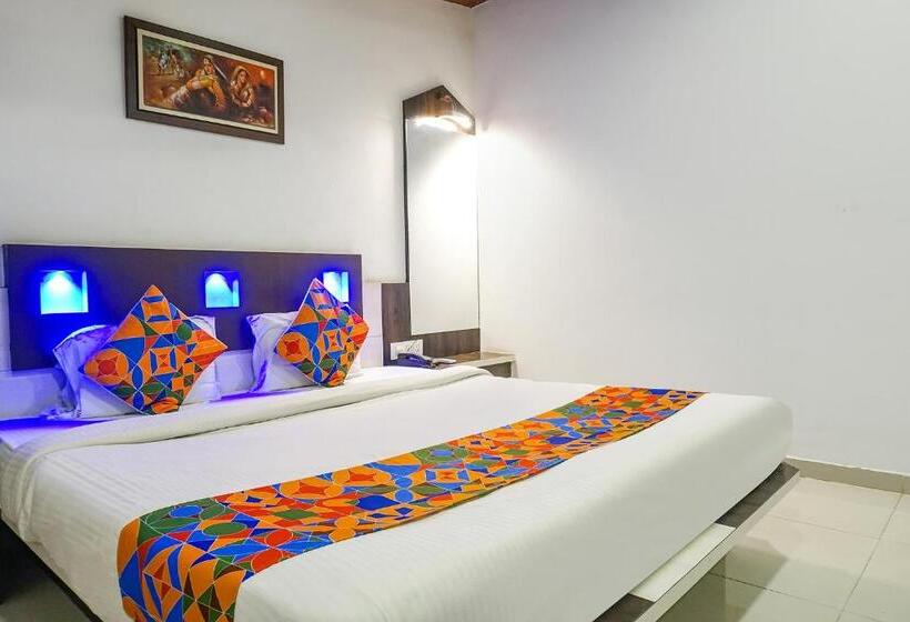 חדר סופריור, Fabhotel Prime Meera Vatika   Nr Veena Lake