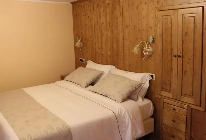 スーペリアールーム, Historic Boutique Hotel Maccarunera