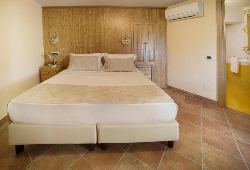 غرفة سوبيريور, Historic Boutique Hotel Maccarunera