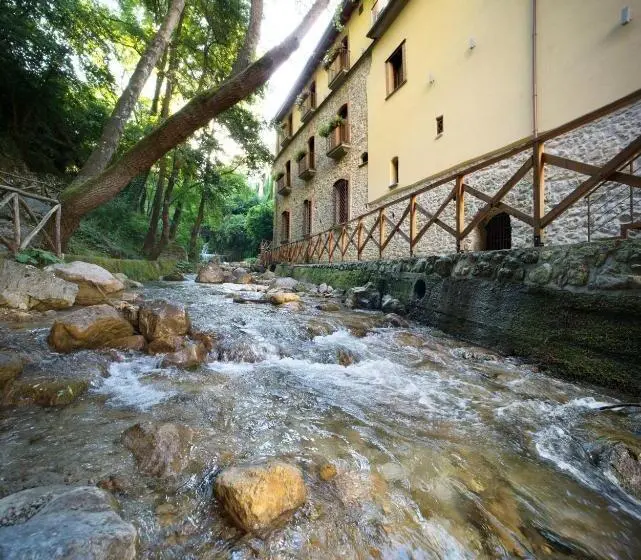 デラックスルーム, Historic Boutique Hotel Maccarunera