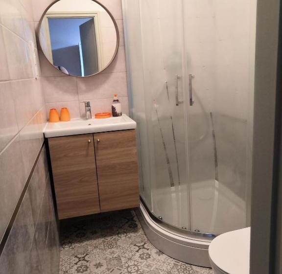 1 Bedroom Apartment Lake View, Elisabeth Vendégház