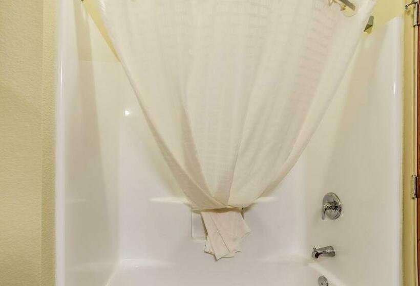 Номер Deluxe, Cobblestone Hotel & Suites   Mccook