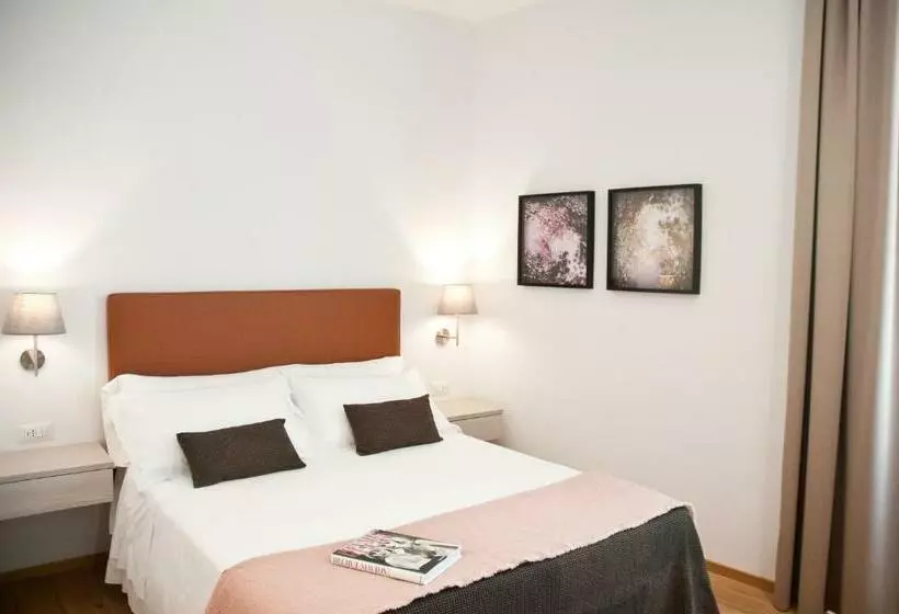 اتاق سوپریور, Giuturna Boutique