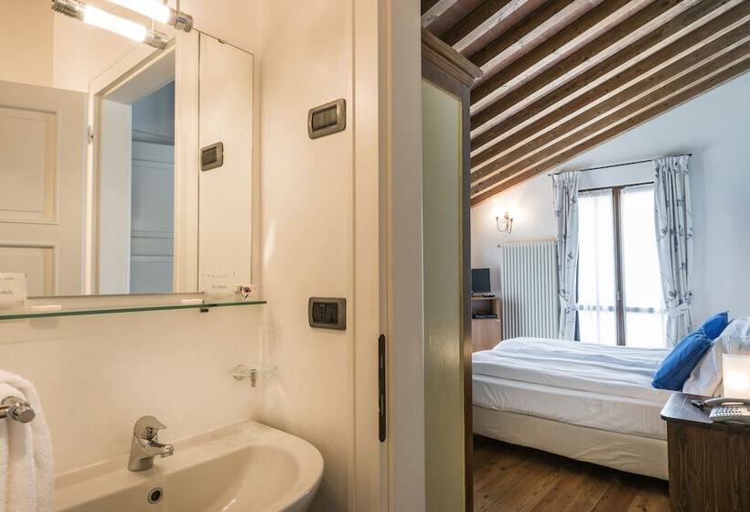 스탠다드 트리플 룸, Agriturismo Ca Del Lago