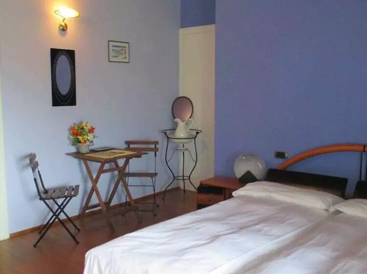 バスタブ付きスーペリアールーム, Agriturismo Ca Del Lago