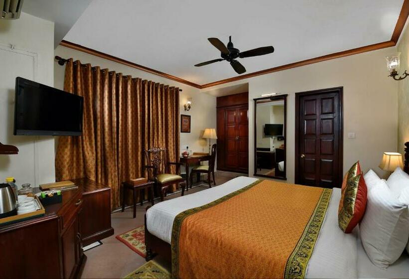 Quarto Estandar, Brijrama Palace, Varanasi By The Ganges