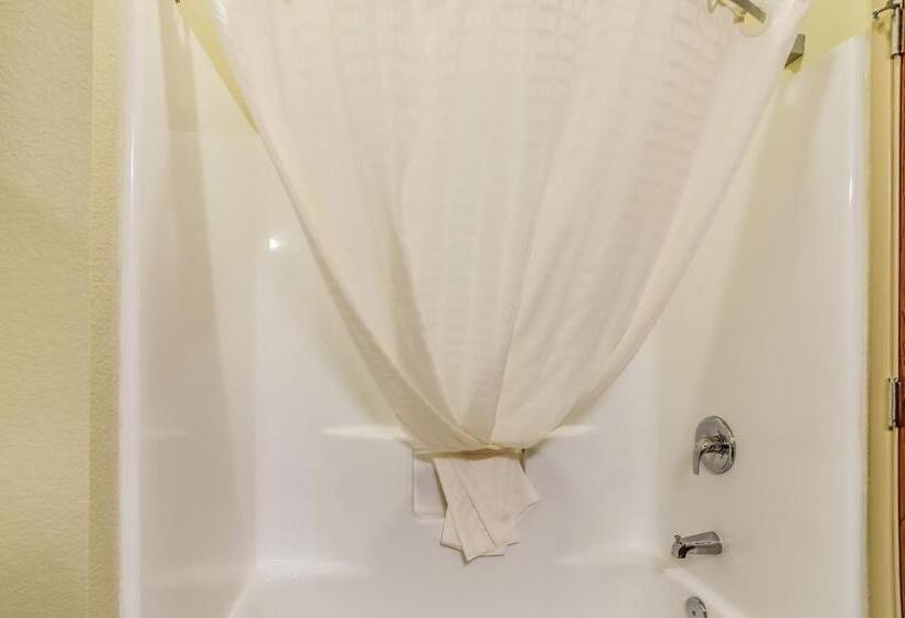Люкс, Cobblestone Hotel & Suites   Mccook