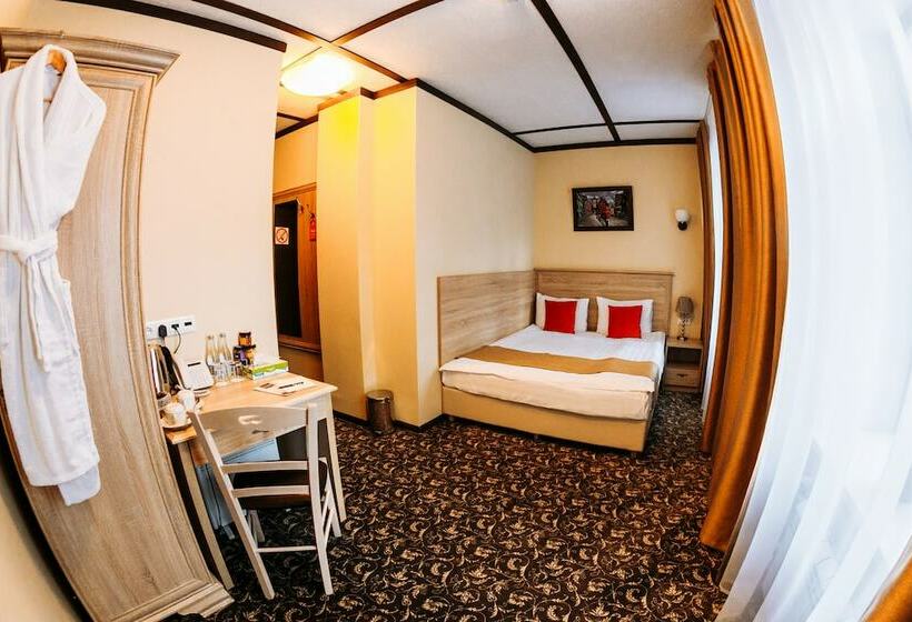 スタンダードルーム, Kaufman