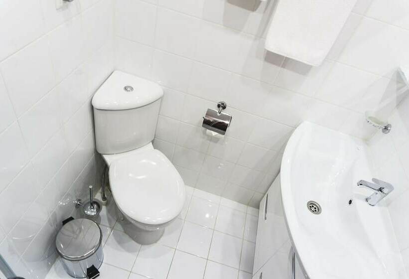 スタンダードシングルルーム, Kaufman