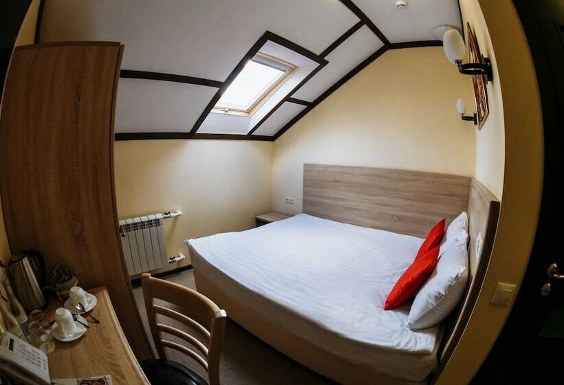 スタンダードルーム, Kaufman