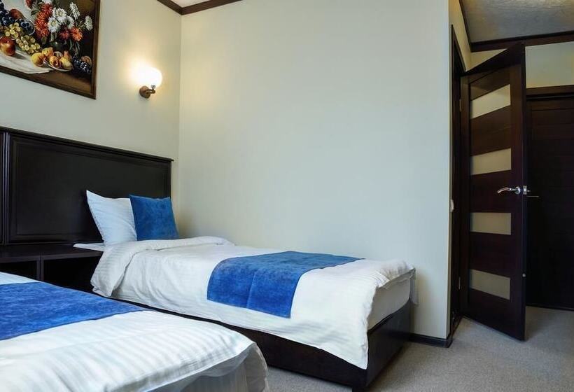 スタンダードルーム, Kaufman