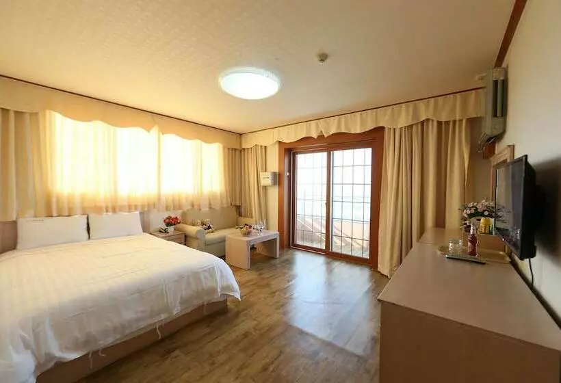 スタンダードルーム, Oceanview Resortel