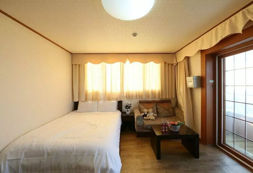 スタンダードルーム, Oceanview Resortel