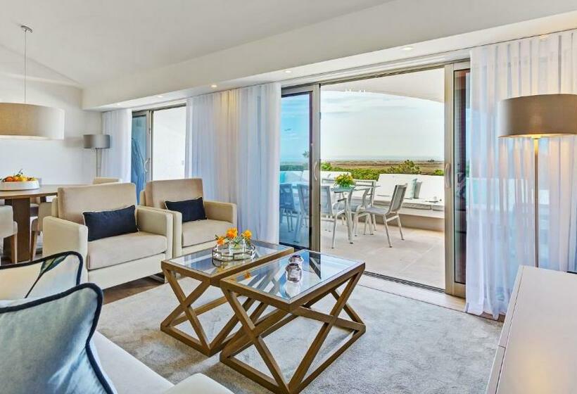 带两个卧室的顶楼公寓, Quinta Do Lago Country Club