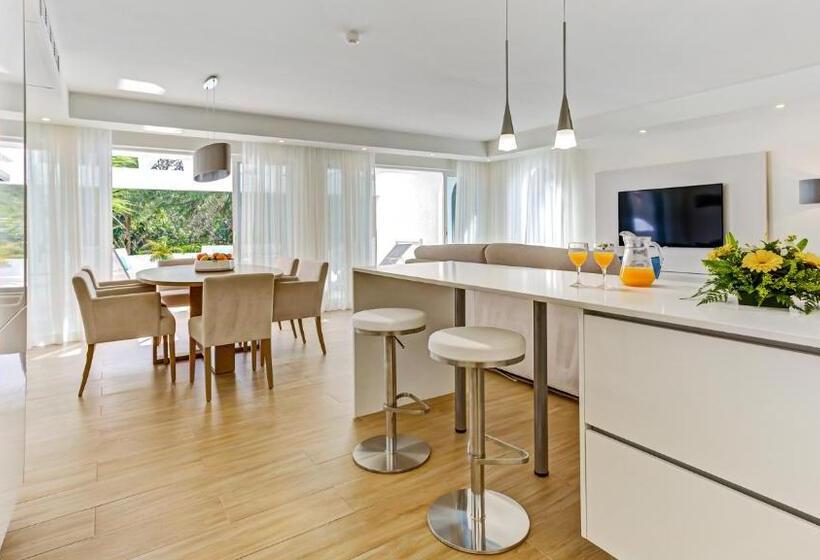 带2个卧室带海景的公寓, Quinta Do Lago Country Club