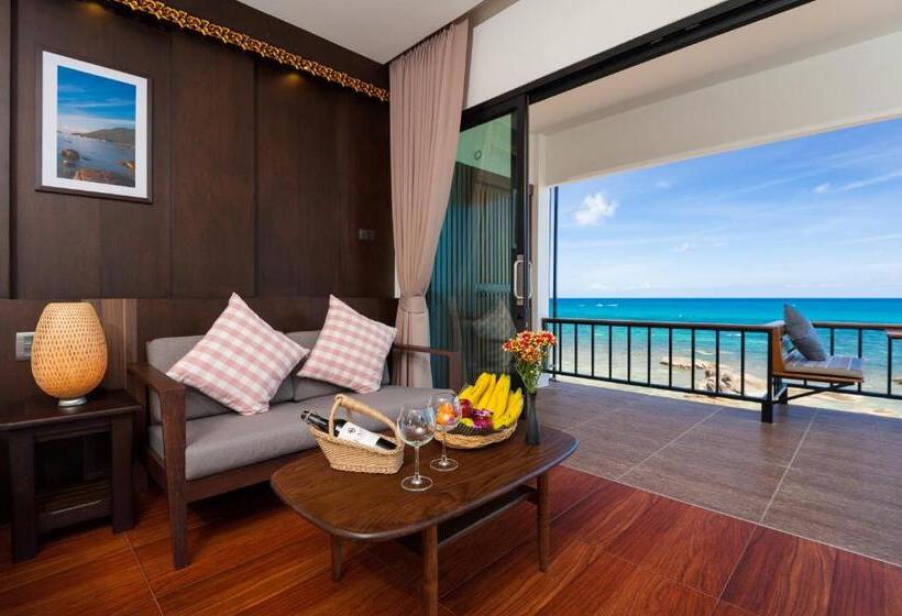 オーシャンビューデラックスルーム, Simple Life Cliff View Resort