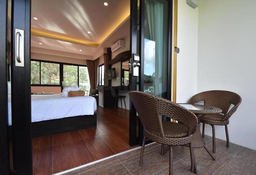 Номер Superior Вид на Бассейн, Simple Life Cliff View Resort