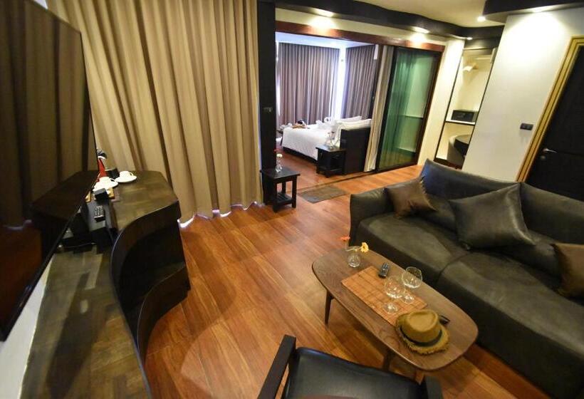 Номер Стандарт Вид на Море, Simple Life Cliff View Resort
