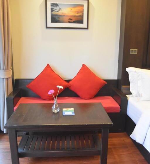 スーペリアトリプルルーム, Simple Life Cliff View Resort