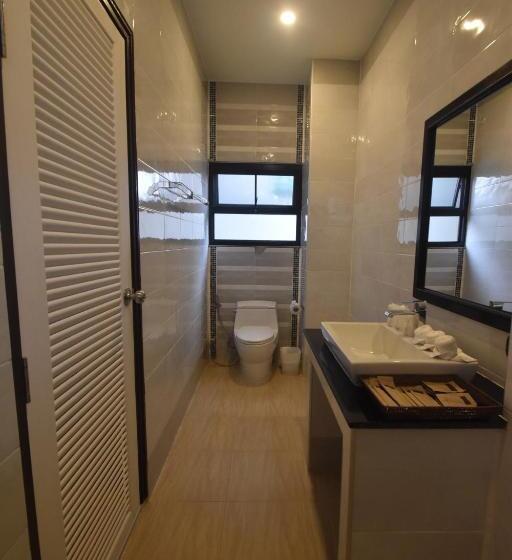 スーペリアトリプルルーム, Simple Life Cliff View Resort