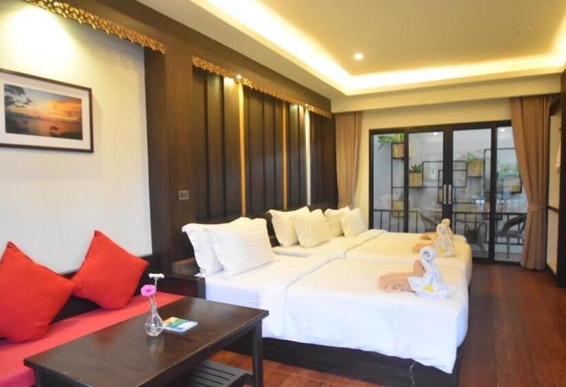 スーペリアトリプルルーム, Simple Life Cliff View Resort