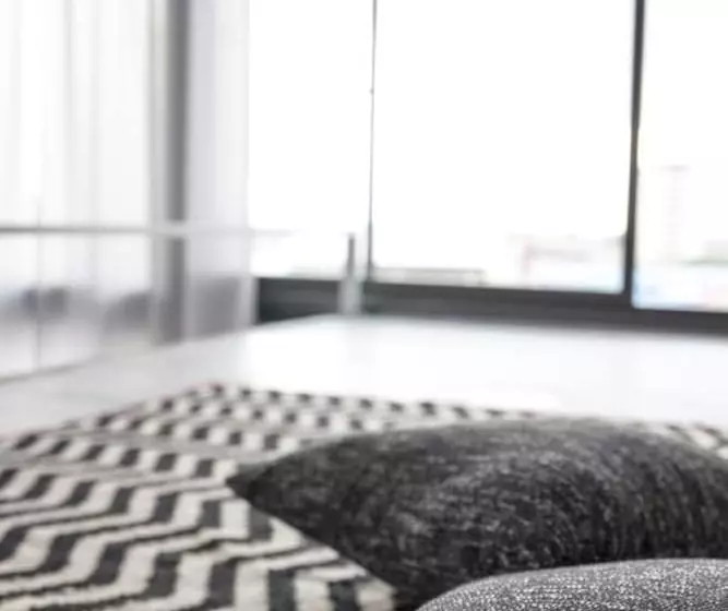 デラックススタジオ, Tamasa Service Apartment And