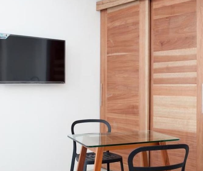 סטודיו דלוקס, Tamasa Service Apartment And