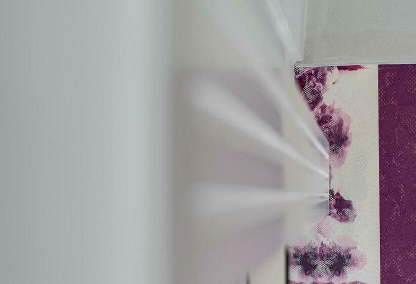 Номер Стандарт, Marco Polo B&b