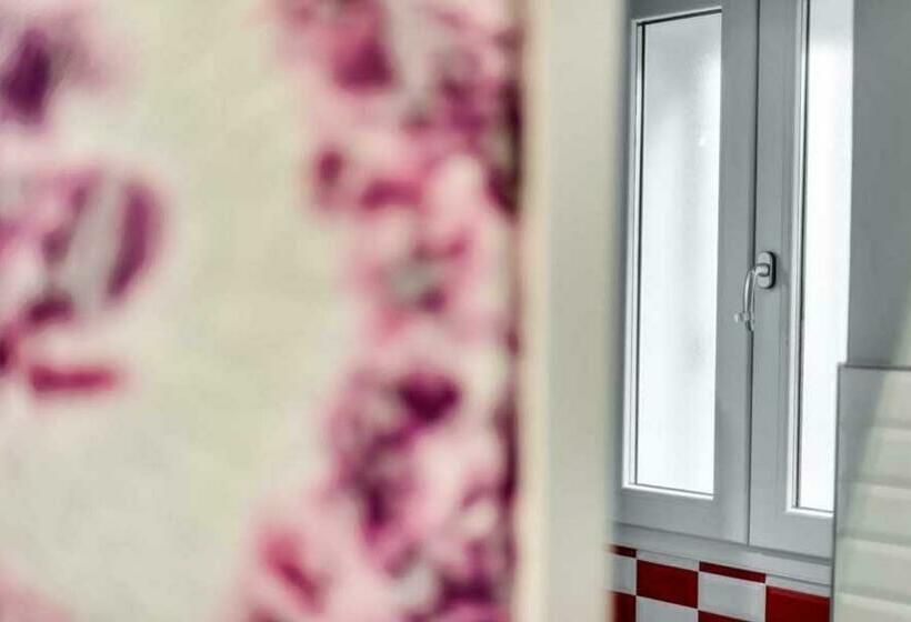 اتاق استاندارد, Marco Polo B&b
