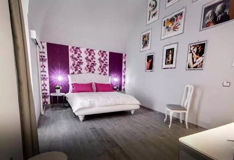 スタンダードルーム, Marco Polo B&b