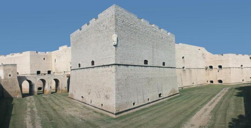 Номер Стандарт, Marco Polo B&b